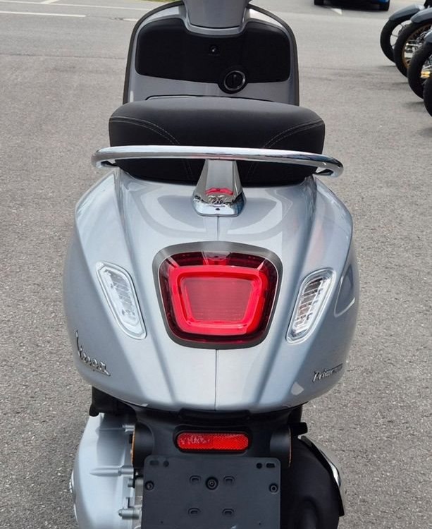 Angebot Vespa Primavera 125 75th