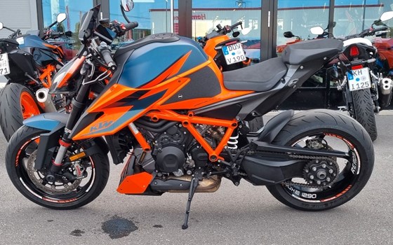 Gebrauchtmotorrad KTM 1290 Super Duke R - Bild 4