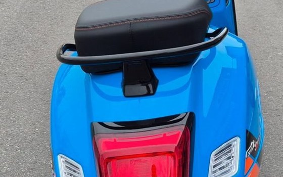 Neufahrzeug Vespa GTS 125 i.e. Super Sport - Bild 13