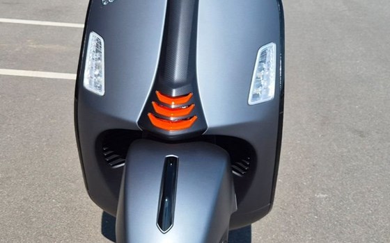 Neufahrzeug Vespa GTS 125 i.e. Super Sport - Bild 9