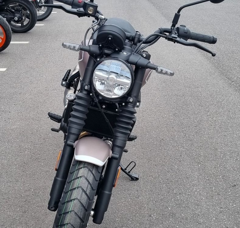 Angebot Royal Enfield Guerrilla 450