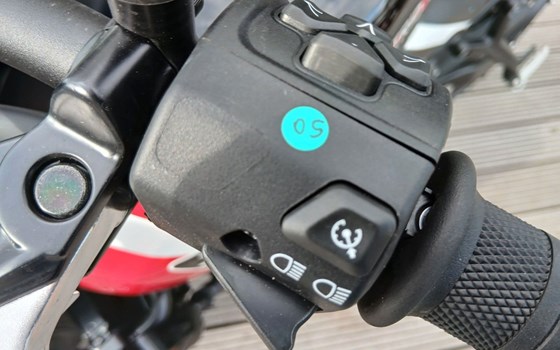 Gebrauchtmotorrad Triumph Trident 660 - Bild 13