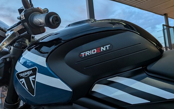 Gebrauchtmotorrad Triumph Trident 660 - Bild 8