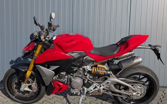 Gebrauchtmotorrad Ducati Streetfighter V2 S - Bild 5