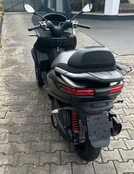 Gebrauchtmotorrad Piaggio MP3 350 ABS-ASR Sport - Bild 12