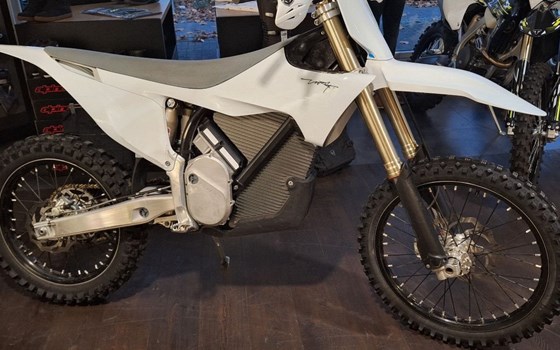 Gebrauchtmotorrad Stark Future Varg MX - Bild 1