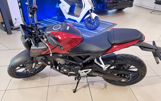 Neufahrzeug Honda CB125R - Bild 4