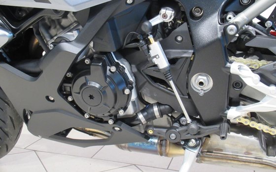 Gebrauchtmotorrad BMW S 1000 RR - Bild 15