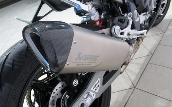 Gebrauchtmotorrad BMW S 1000 RR - Bild 19