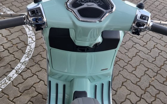 Neufahrzeug Vespa GTS 125 - Bild 3