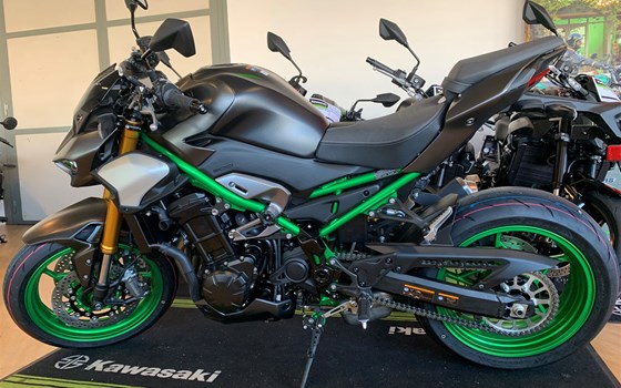 Neufahrzeug Kawasaki Z900 SE - Bild 3