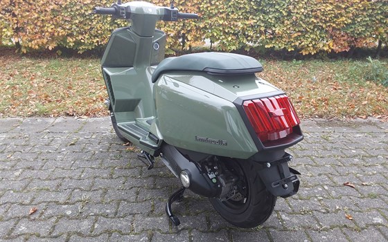 Gebrauchtmotorrad Lambretta X300 - Bild 5