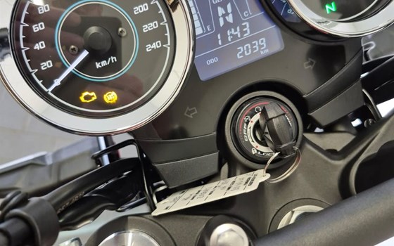 Gebrauchtmotorrad Kawasaki Z650 RS - Bild 4