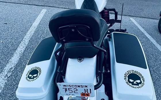 Gebrauchtmotorrad Harley-Davidson Electra Glide Ultra Classic FLHTCU - Bild 3