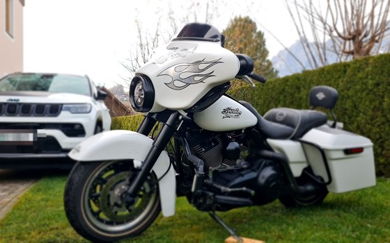 Gebrauchtmotorrad Harley-Davidson Electra Glide Ultra Classic FLHTCU - Bild 3