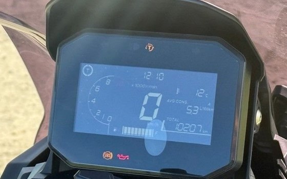 Motorrad Occasion Honda ADV350 - Bild 8