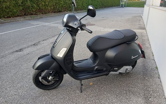 Gebrauchtmotorrad Vespa GTS 125 - Bild 4