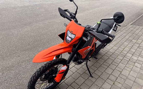 Neufahrzeug KTM 125 Enduro R - Bild 5