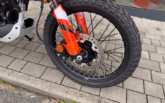 Neufahrzeug KTM 125 Enduro R - Bild 6
