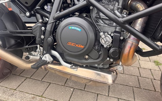 Gebrauchtmotorrad KTM 690 Duke - Bild 8