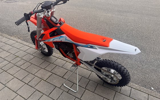 Neufahrzeug KTM SX-E 5 - Bild 4