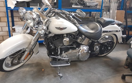 Gebrauchtmotorrad Harley-Davidson Softail Deluxe FLSTN - Bild 1