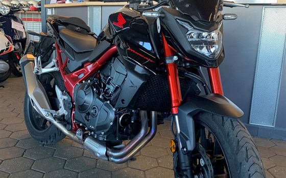 Gebrauchtmotorrad Honda CB750 Hornet - Bild 2