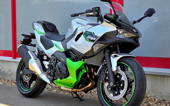 Neufahrzeug Kawasaki Ninja 7 Hybrid - Bild 17