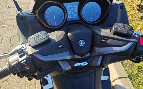Gebrauchtmotorrad Yamaha TMAX 560 Tech Max - Bild 4