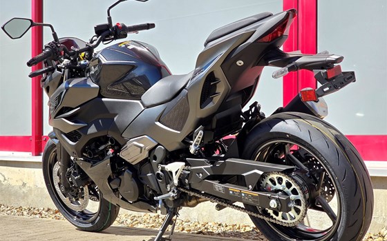 Gebrauchtmotorrad Kawasaki Z7 Hybrid - Bild 3