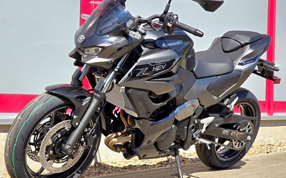 Gebrauchtmotorrad Kawasaki Z7 Hybrid - Bild 2