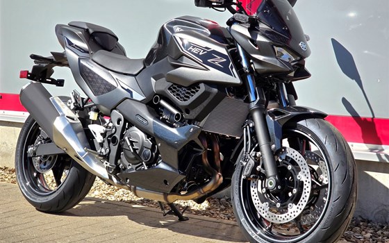 Gebrauchtmotorrad Kawasaki Z7 Hybrid - Bild 11