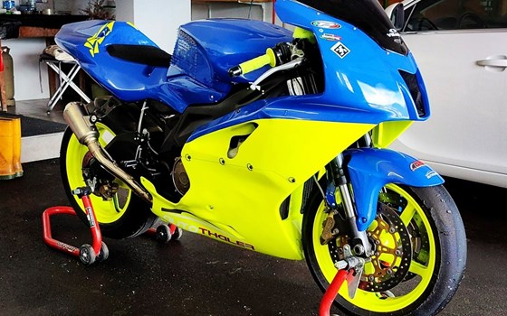 Gebrauchtmotorrad Aprilia RSV 1000 R (RSV Mille R) - Bild 3