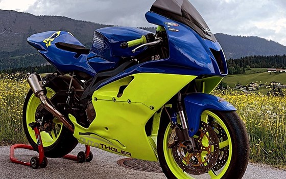 Gebrauchtmotorrad Aprilia RSV 1000 R (RSV Mille R) - Bild 4