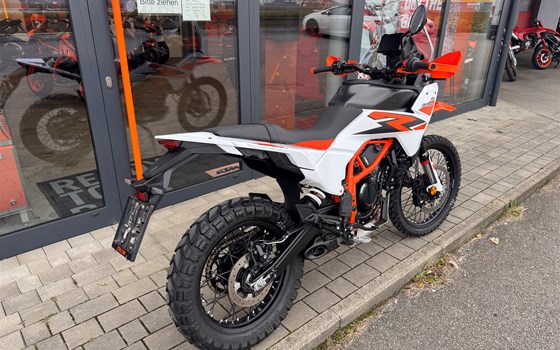 Gebrauchtmotorrad KTM 390 Adventure R - Bild 3