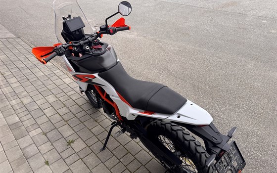 Gebrauchtmotorrad KTM 390 Adventure R - Bild 4