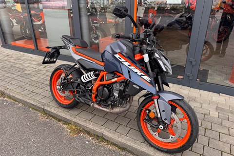 Die 5 besten A2 Naked Bikes bis 3.000 Euro