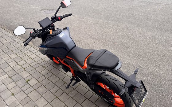 Gebrauchtmotorrad KTM 390 Duke - Bild 4
