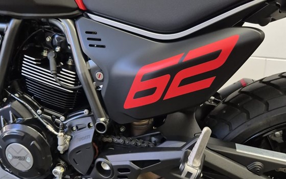 Gebrauchtmotorrad Ducati Scrambler Full Throttle - Bild 20