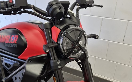 Gebrauchtmotorrad Ducati Scrambler Full Throttle - Bild 6