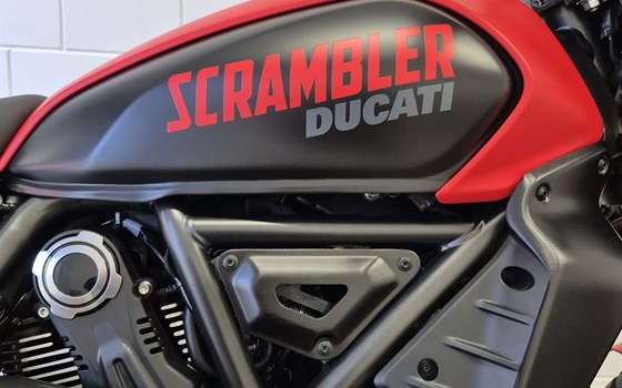 Gebrauchtmotorrad Ducati Scrambler Full Throttle - Bild 8