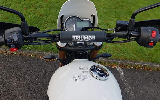 Neufahrzeug Triumph Scrambler 400 XC - Bild 3