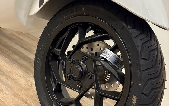 Neufahrzeug Vespa Sprint 125 S - Bild 6