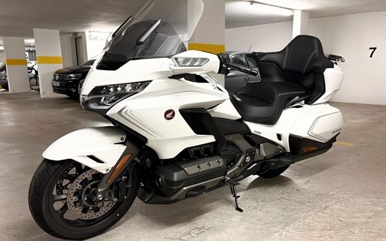 Gebrauchtmotorrad Honda GL 1800 Goldwing Tour DCT - Bild 1