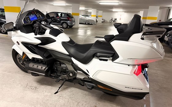 Gebrauchtmotorrad Honda GL 1800 Goldwing Tour DCT - Bild 3