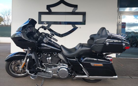 Gebrauchtmotorrad Harley-Davidson CVO Road Glide Ultra FLTRUSE - Bild 13