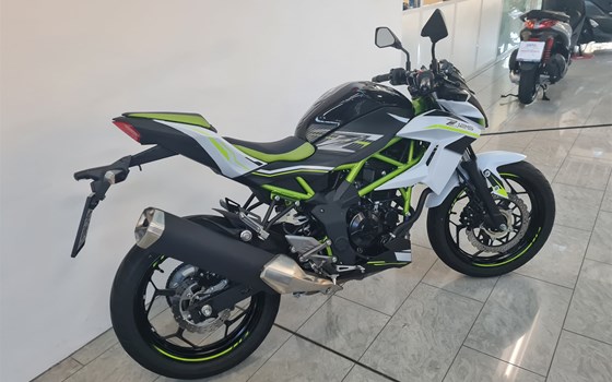 Gebrauchtmotorrad Kawasaki Z125 - Bild 2