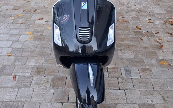 Gebrauchtmotorrad Vespa GTS 125 i.e. Super Sport - Bild 3