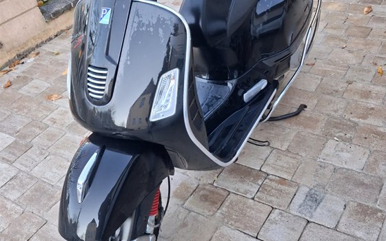 Gebrauchtmotorrad Vespa GTS 125 i.e. Super Sport - Bild 9