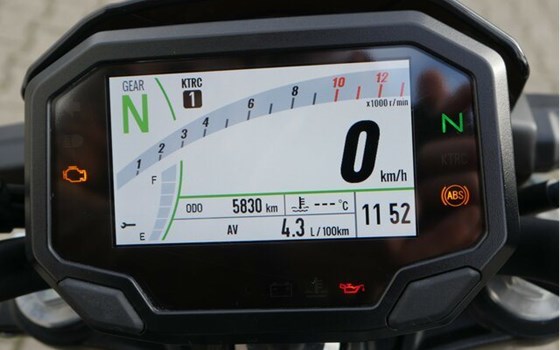 Gebrauchtmotorrad Kawasaki Z650 - Bild 17